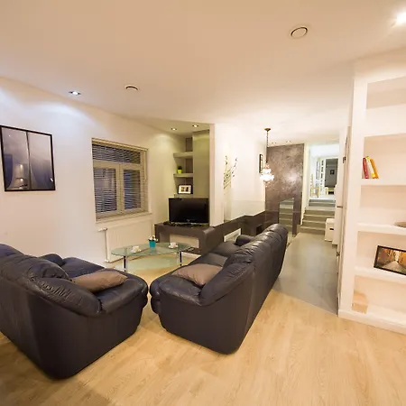 Wawel Cracow Old - Friendhouse * Krakau