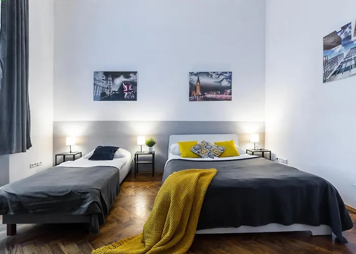 Wawel Cracow Old - Friendhouse *