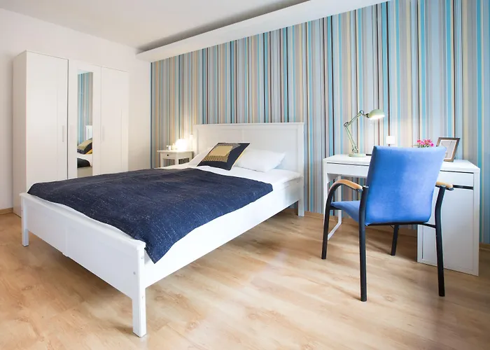 Wawel Cracow Old - Friendhouse * Krakau