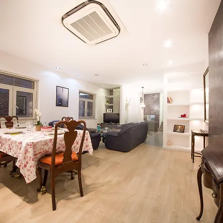 Wawel Cracow Old - Friendhouse קרקוב